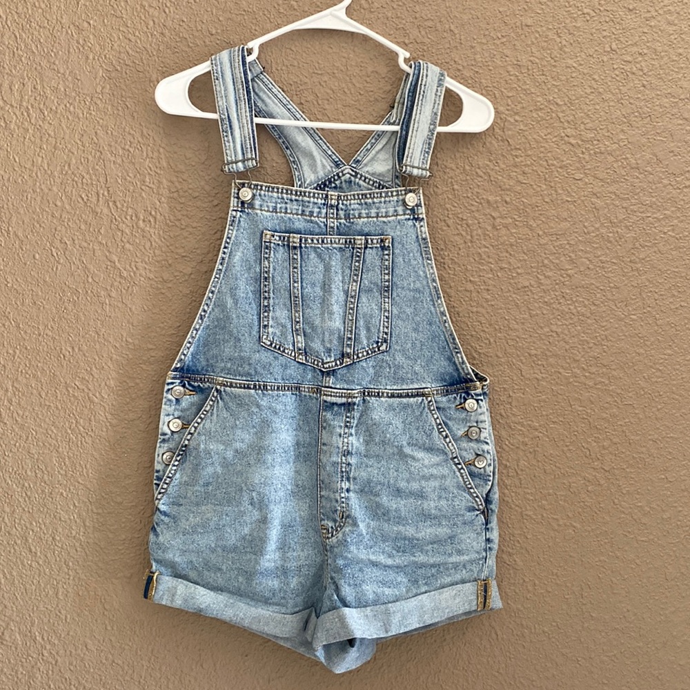 H&M Jean Overall Shorts, Size S